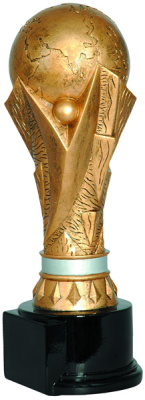 Фигурка литая Кубок мира R5001-20 20см